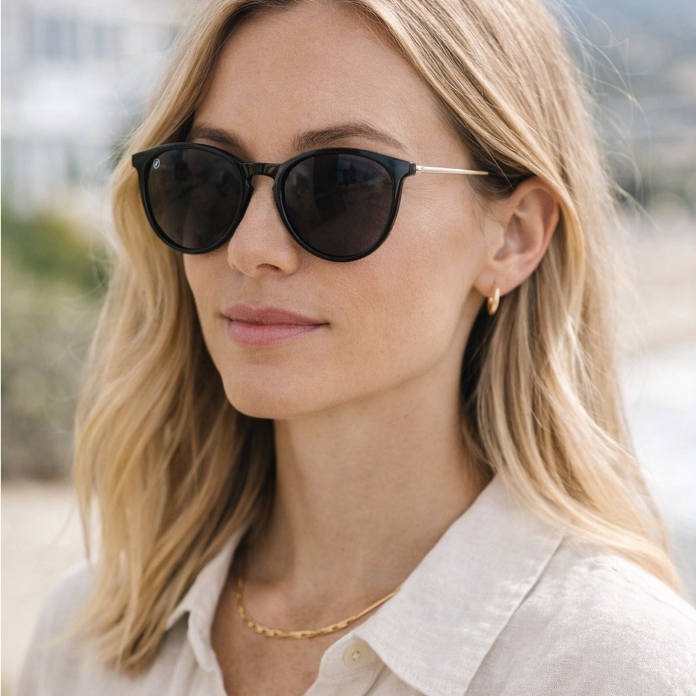 Blenders Eyewear Black Round Retro Sunglasses NWT Classic Chic UV NEW